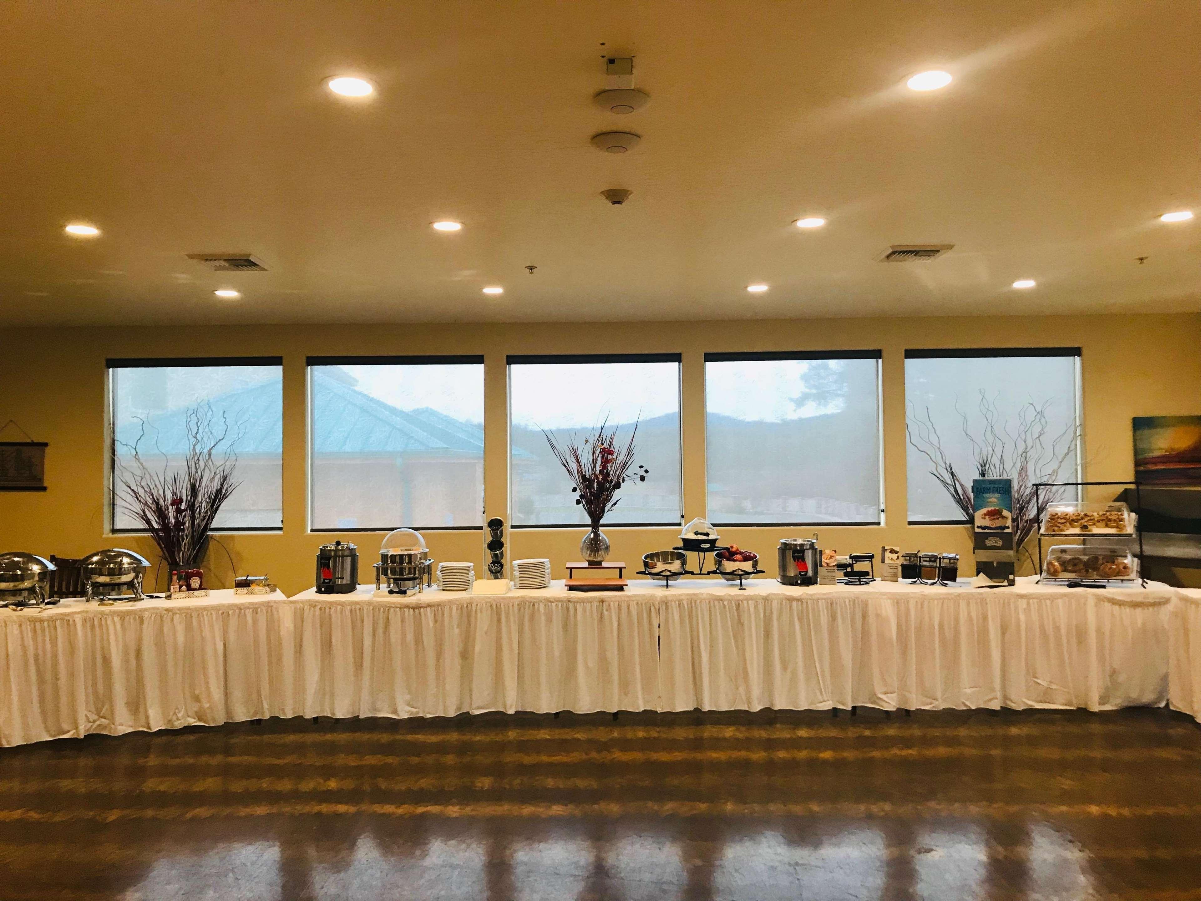 Best Western Plus Northwoods Inn Crescent City Ngoại thất bức ảnh
