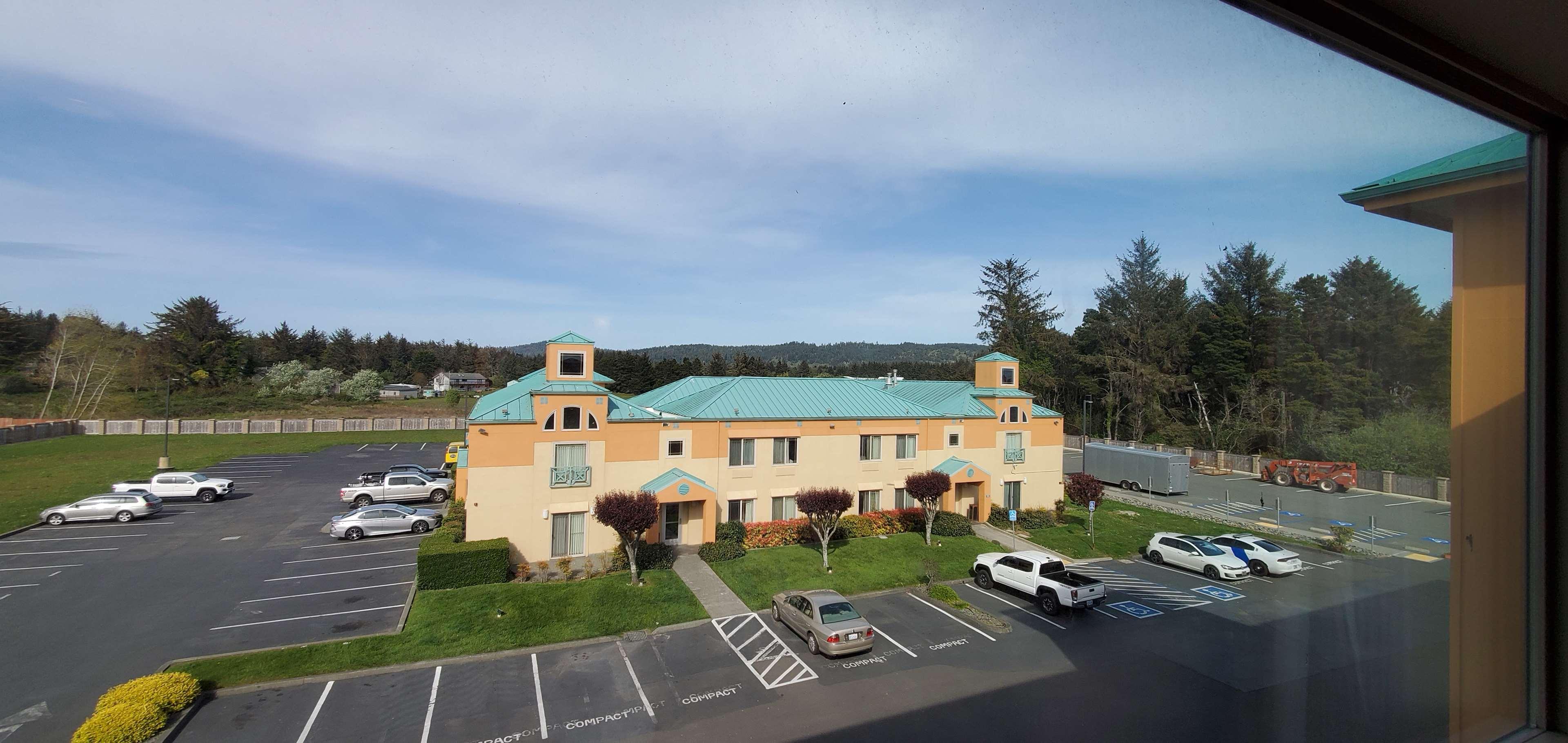 Best Western Plus Northwoods Inn Crescent City Ngoại thất bức ảnh