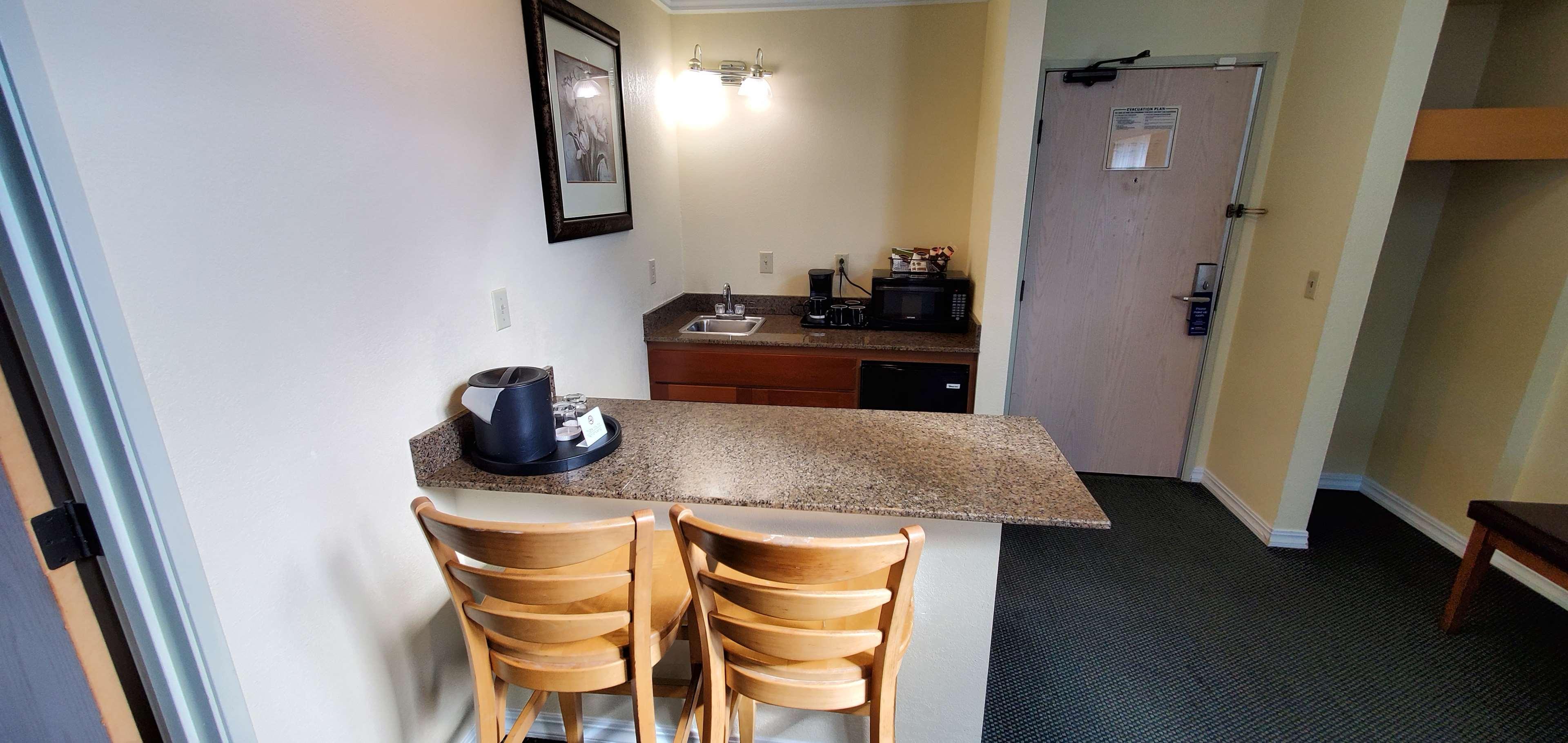 Best Western Plus Northwoods Inn Crescent City Ngoại thất bức ảnh
